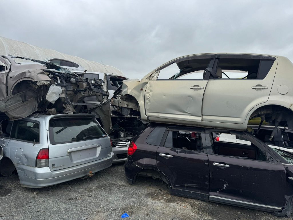 Toyota car wreckers, toyota van wreckers, toyota suvs, toyota trucks